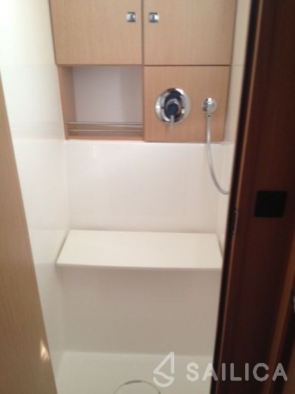 Bavaria 46 Cruiser - Yacht Charter Sailica