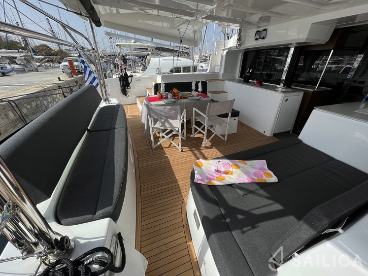Lagoon 46  - Yacht Charter Sailica