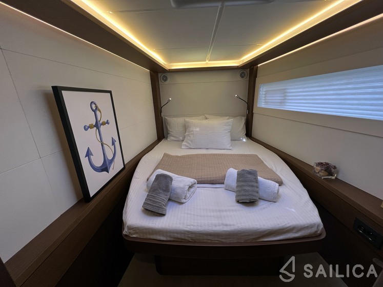 Lagoon 46  - Yacht Charter Sailica