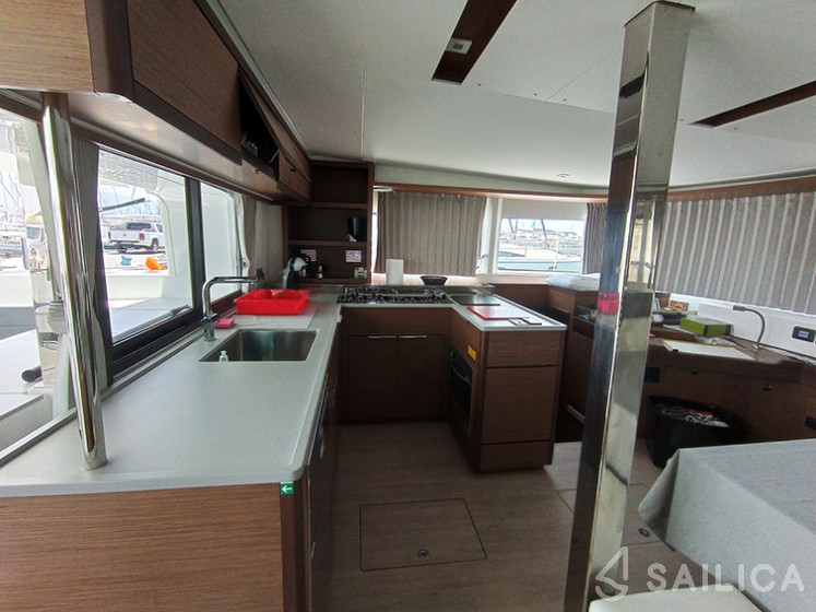 Lagoon 46  - Yacht Charter Sailica