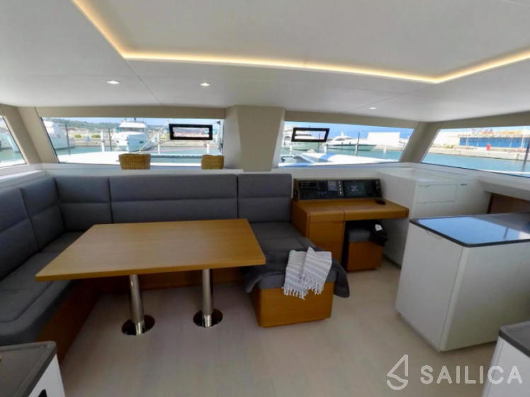 ITA 14.99 - Yacht Charter Sailica