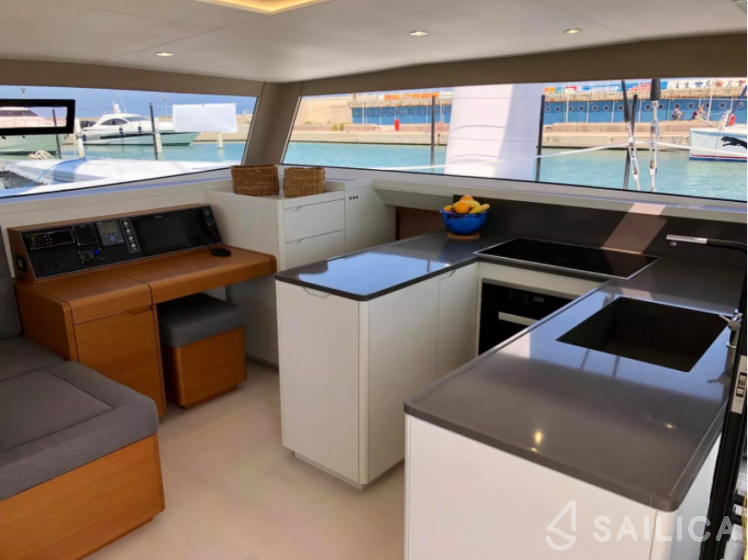 ITA 14.99 - Yacht Charter Sailica