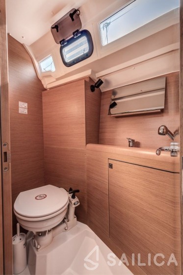Sun Odyssey 349 - Yacht Charter Sailica