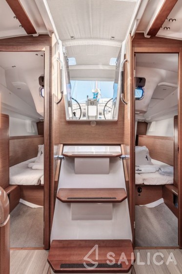 Sun Odyssey 349 - Yacht Charter Sailica