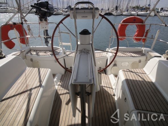 Sun Odyssey 36i - Yacht Charter Sailica