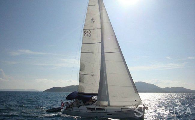 Sun Odyssey 36i - Yacht Charter Sailica