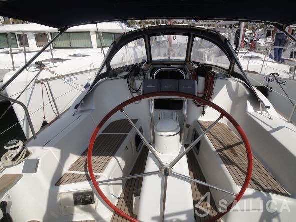 Sun Odyssey 36i - Yacht Charter Sailica