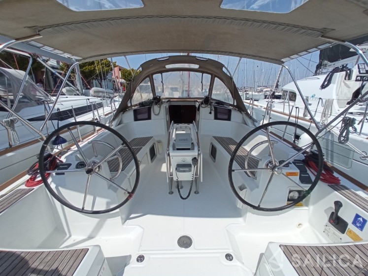 Sun Odyssey 379 - Yacht Charter Sailica