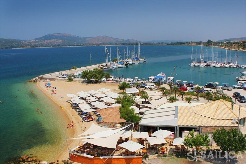 Sun Odyssey 419 - Yacht Charter Sailica