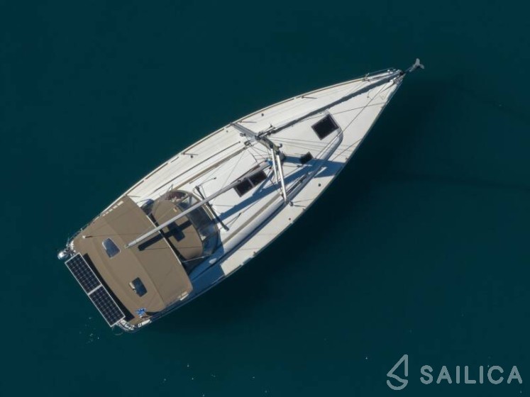 Sun Odyssey 419 - Yacht Charter Sailica