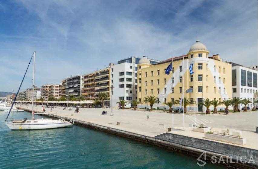 Sun Odyssey 410 - Yacht Charter Sailica