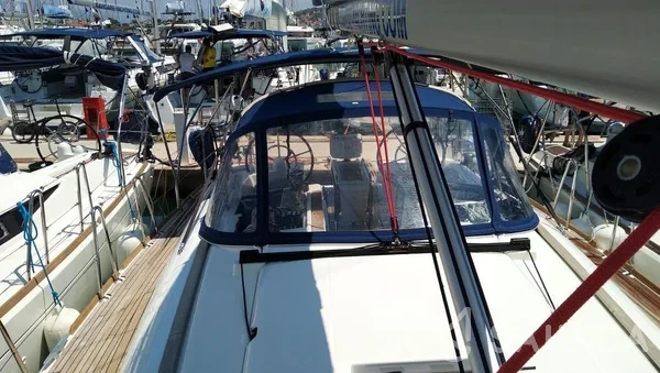 Sun Odyssey 419 - Yacht Charter Sailica