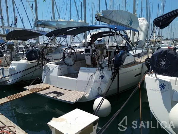 Sun Odyssey 419 - Yacht Charter Sailica