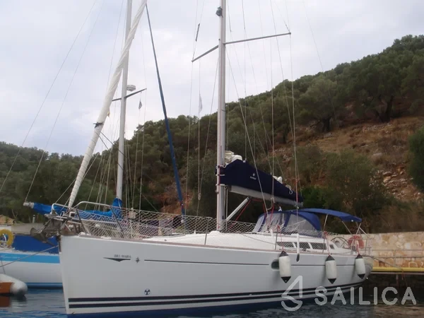 Sun Odyssey 42i - Yacht Charter Sailica