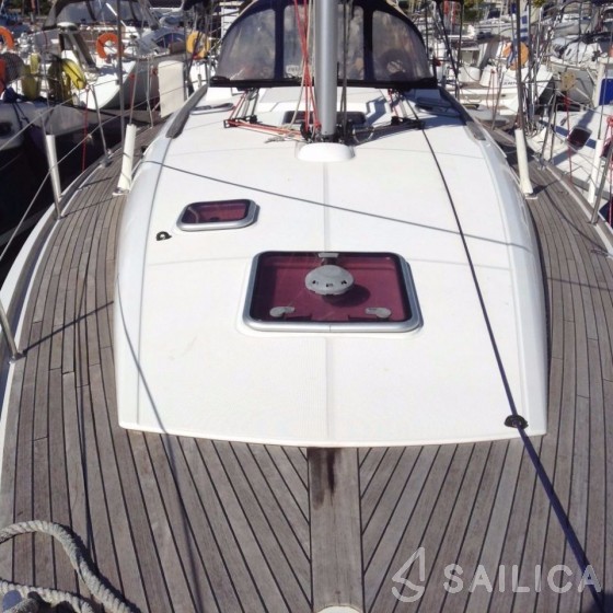 Sun Odyssey 42i - Yacht Charter Sailica