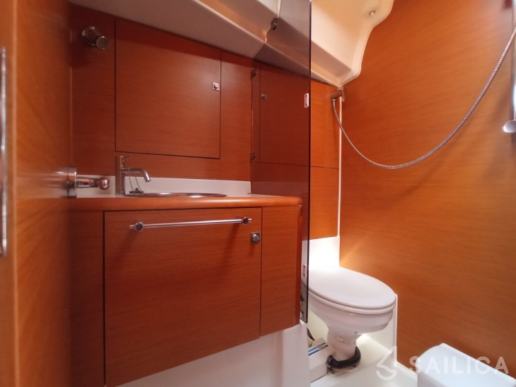 Sun Odyssey 43  - Yacht Charter Sailica