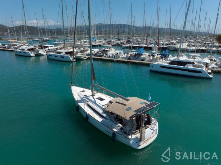Sun Odyssey 439 - Yacht Charter Sailica