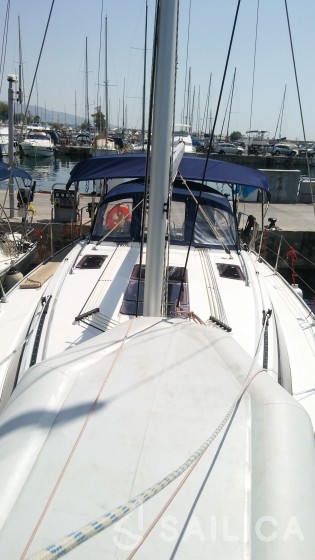 Bavaria 37 - Yacht Charter Sailica