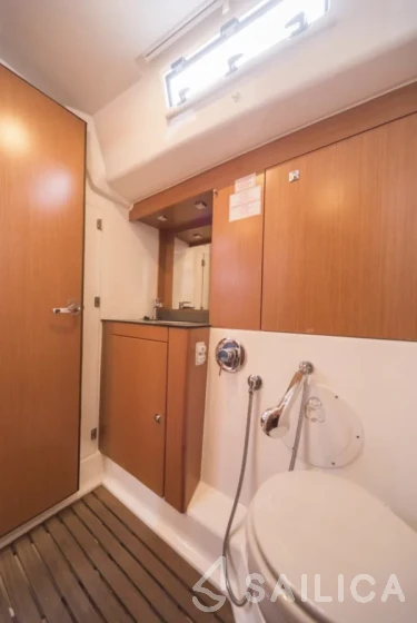 Bavaria Cruiser 56 - Yacht Charter Sailica