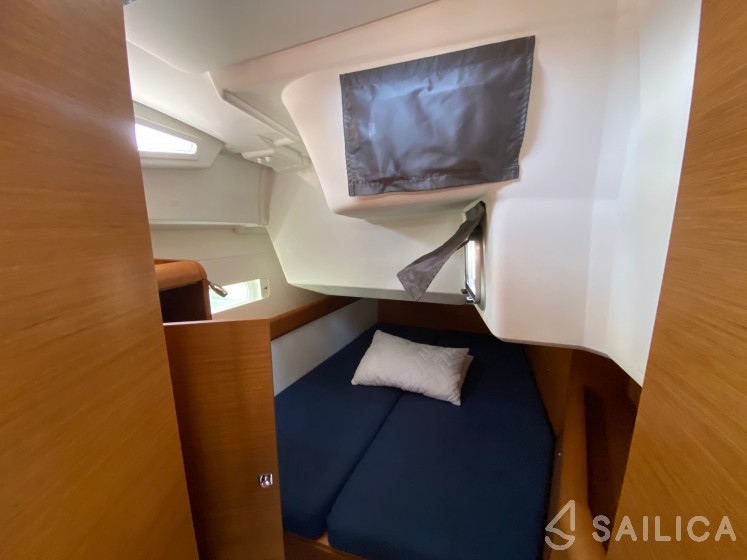 Sun Odyssey 479 - Yacht Charter Sailica