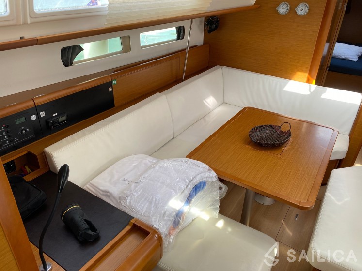 Sun Odyssey 479 - Yacht Charter Sailica