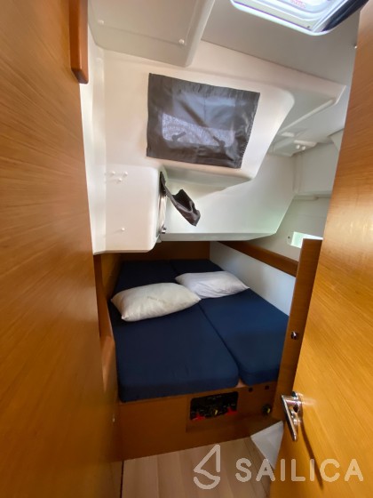 Sun Odyssey 479 - Yacht Charter Sailica