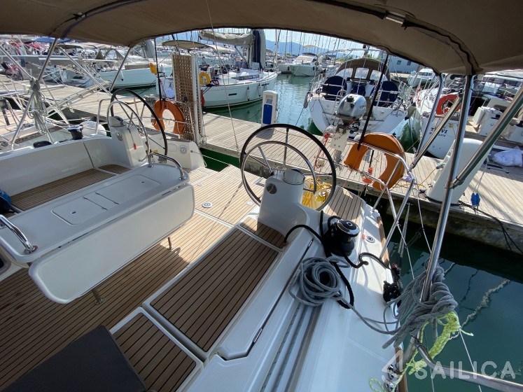 Sun Odyssey 479 - Yacht Charter Sailica