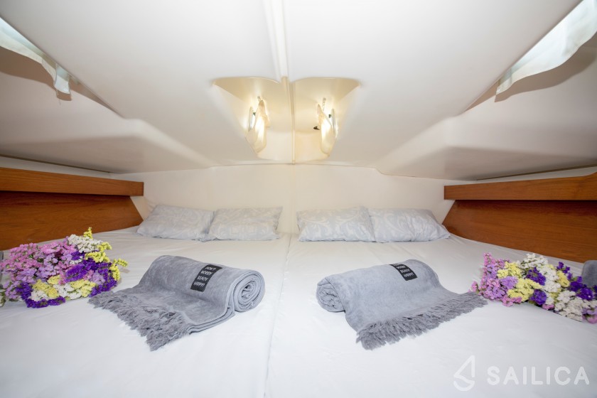 Sun Odyssey 49 - Yacht Charter Sailica