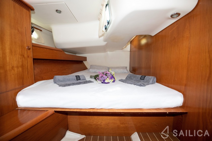 Sun Odyssey 49 - Yacht Charter Sailica