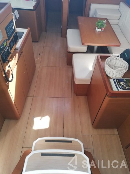 Sun Odyssey 490 - Yacht Charter Sailica