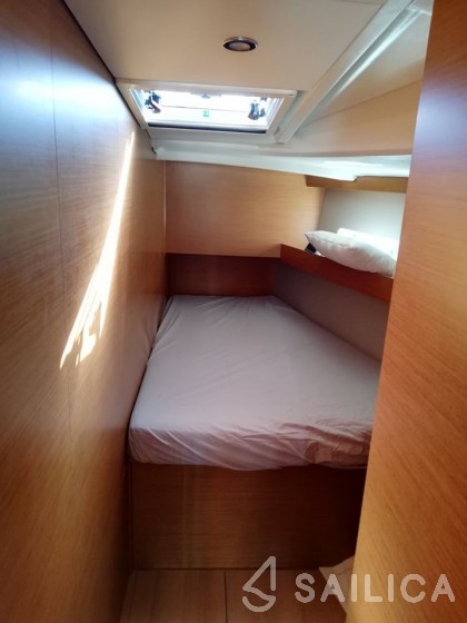 Sun Odyssey 490 - Yacht Charter Sailica