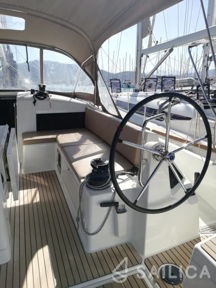 Sun Odyssey 490 - Yacht Charter Sailica