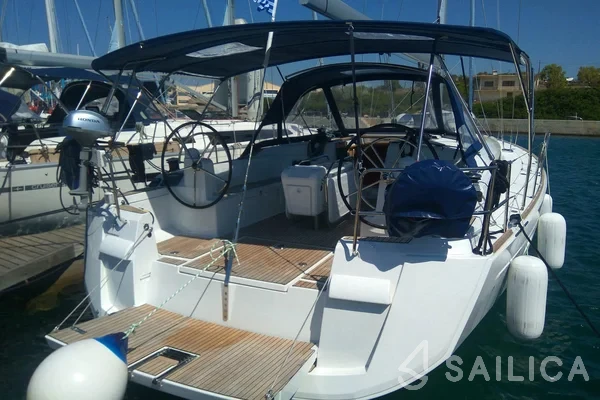 Sun Odyssey 519 - Yacht Charter Sailica