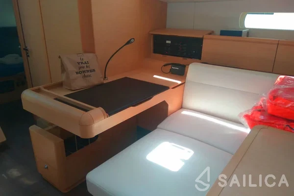 Sun Odyssey 519 - Yacht Charter Sailica