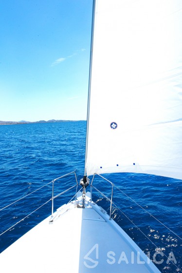 Sun Odyssey 410 - Yacht Charter Sailica