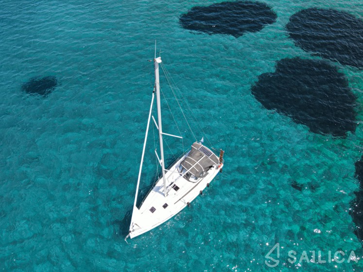Sun Odyssey 410 - Yacht Charter Sailica