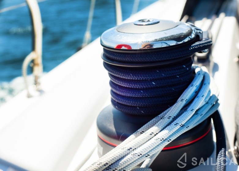 Sun Odyssey 410 - Yacht Charter Sailica
