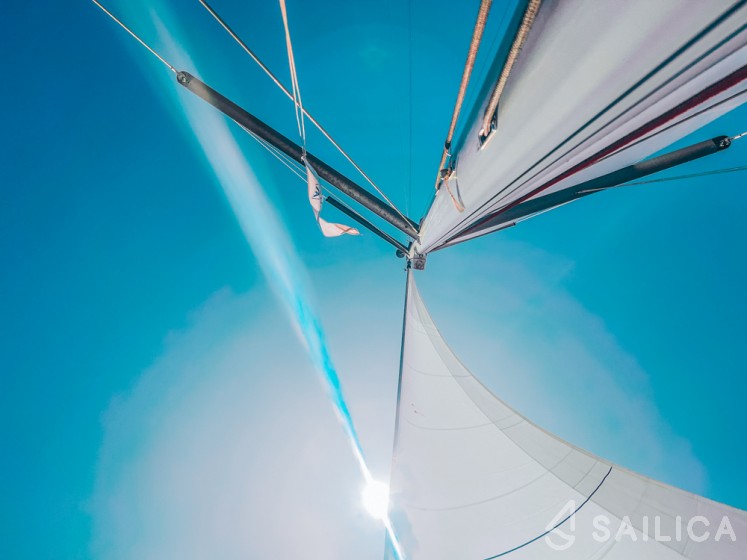 Sun Odyssey 410 - Yacht Charter Sailica