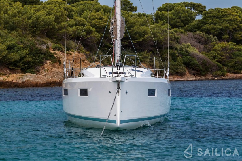 Sun Odyssey 410 - Yacht Charter Sailica