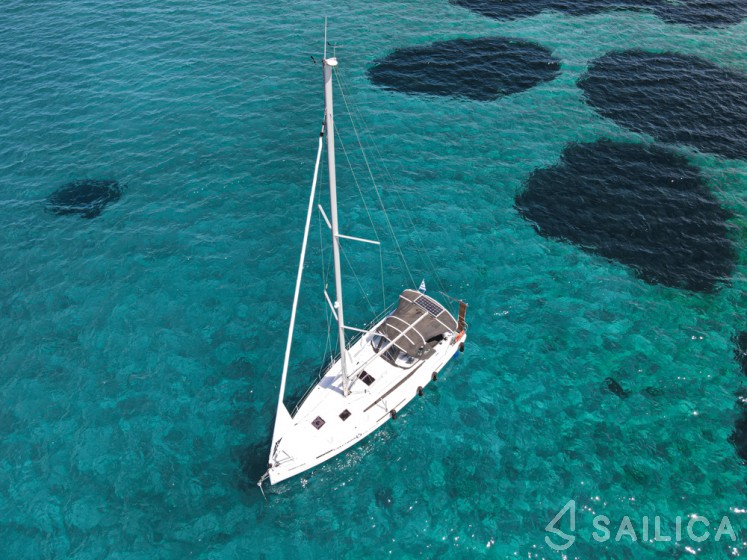 Sun Odyssey 410 - Yacht Charter Sailica