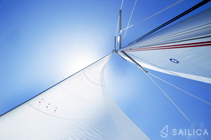 Sun Odyssey 410 - Yacht Charter Sailica