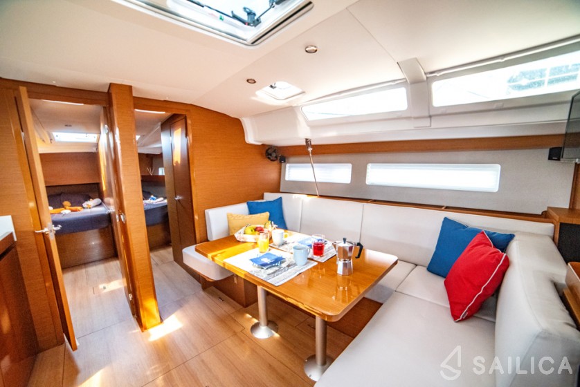 Sun Odyssey 490 - Yacht Charter Sailica