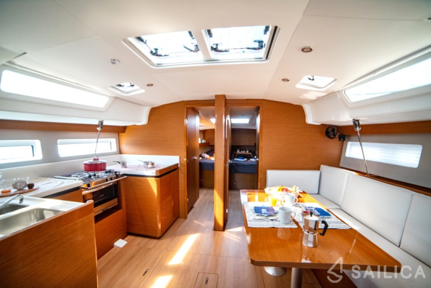 Sun Odyssey 490 - Yacht Charter Sailica