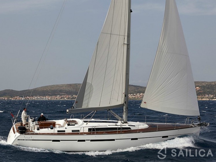 Oceanis 40.1 - Yacht Charter Sailica