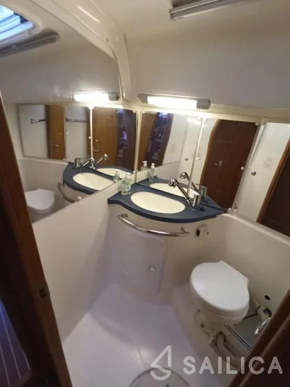 Bavaria 46 Cruiser - Yacht Charter Sailica