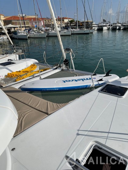 Lagoon 42 - Yacht Charter Sailica