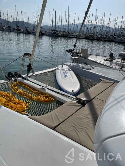 Lagoon 42 - Yacht Charter Sailica