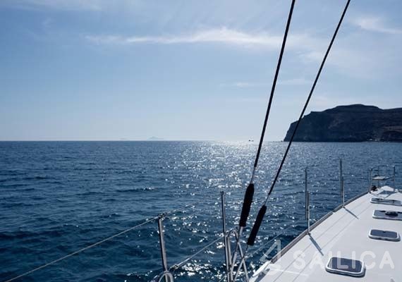 Lagoon 42 - Yacht Charter Sailica