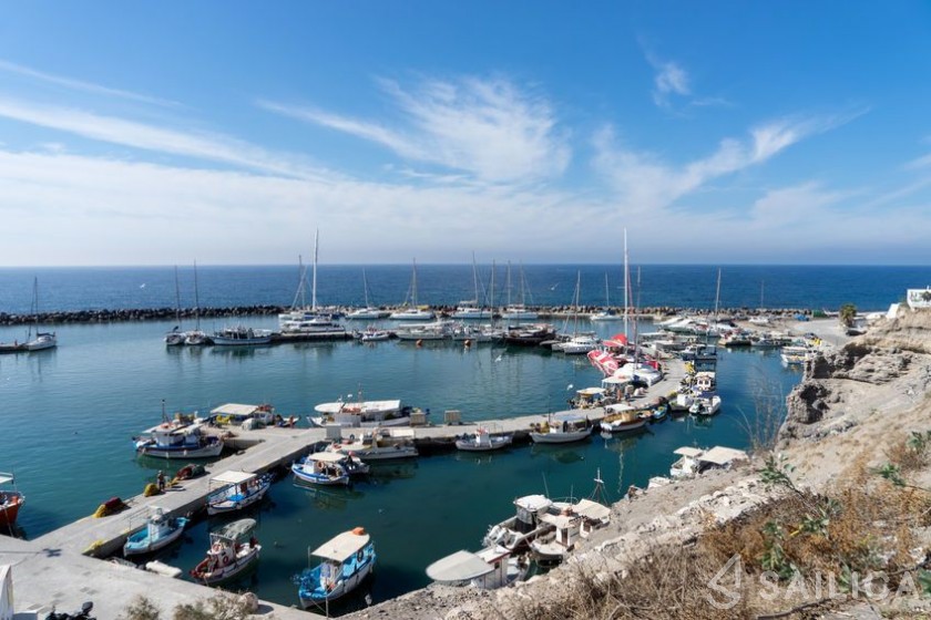 Lagoon 42 - Yacht Charter Sailica