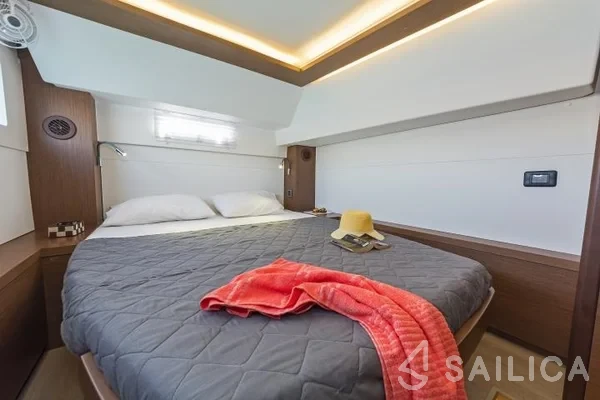 Lagoon 46  - Yacht Charter Sailica